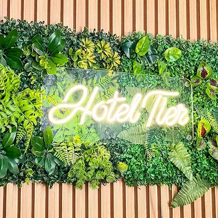 Hotel Tier Center 3*