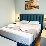 Tier Center Hotel