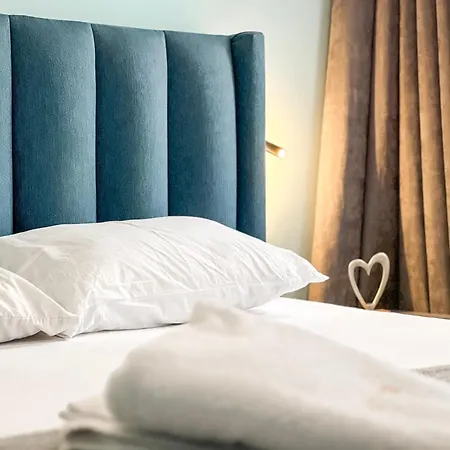 Otel Tier Center Tiran